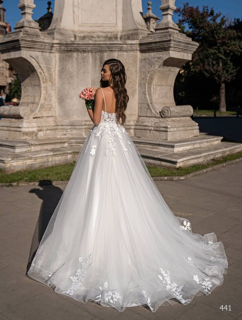 https://www.sposa-lia.com/images/stories/virtuemart/product/441       (4)29.jpg